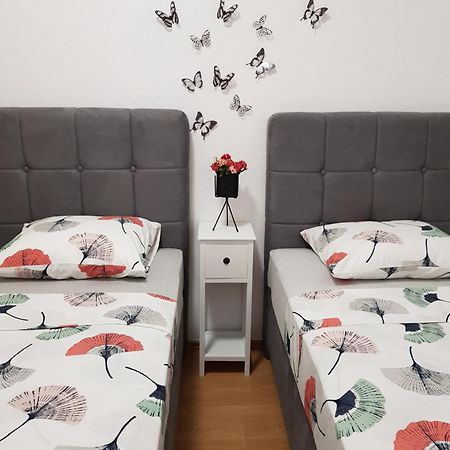 Kabashi Apartment Krk Town Habitación foto